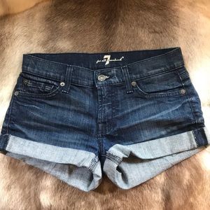Barely worn 7 for all mankind jean shorts.
